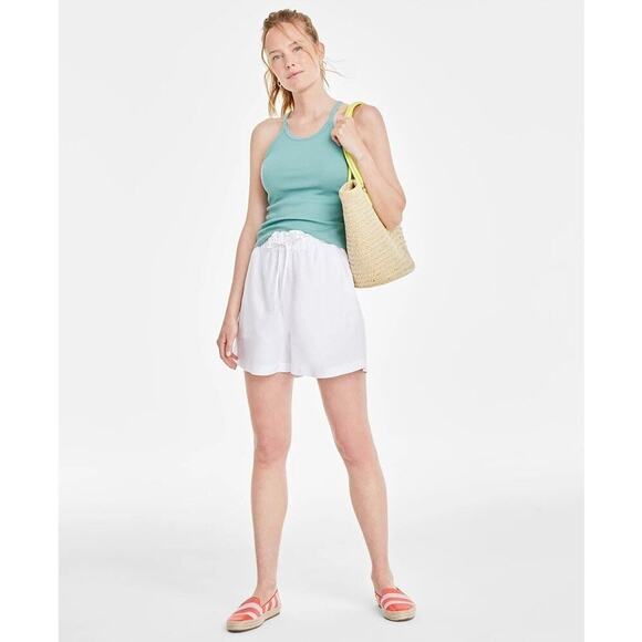 On 34th Women's Drawstring Pull-On Shorts Size M Bright White Casual Outdoor - Picture 1 of 4